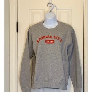 KC Chiefs Taylor Swift Karma 13 Sweatshirt Women’s Small Red Swiftie NFL Fan
